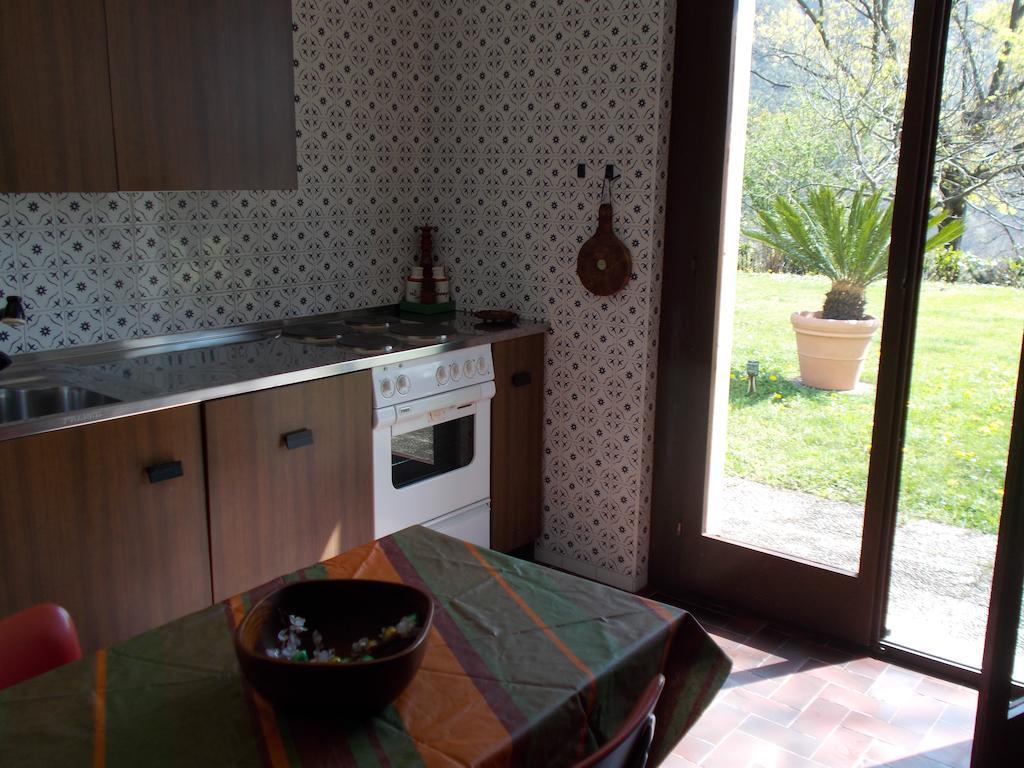 Вілла Casa Bianchi Ровіо Екстер'єр фото